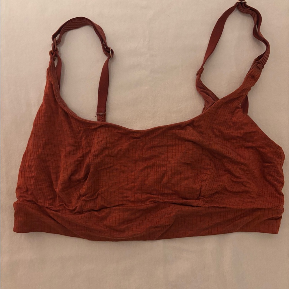 LIKE NEW Bodily The Everything Bra in Ember - Nursing Pumping Postpartu…